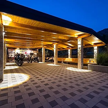 Vicko 酒店